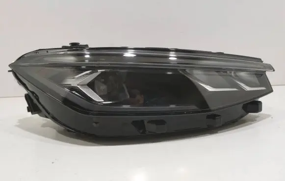 Volkswagen PASSAT B8 Headlight/headlamp 3J1941006