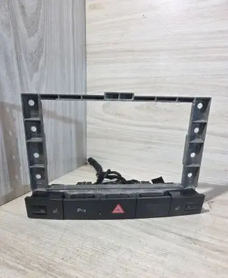 Volkswagen Touareg I A set of switches 