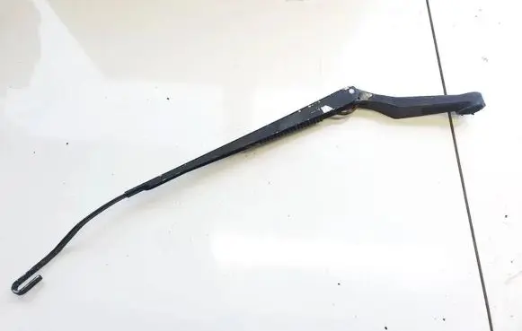 Nissan Almera Front wiper blade arm a5433nwb