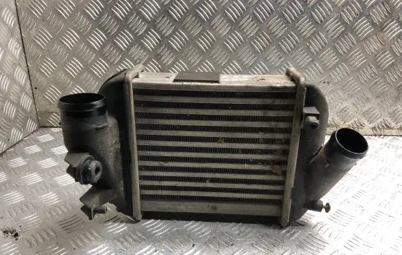 Audi A4 S4 B7 8E 8H Intercooler radiator 8E0145805P