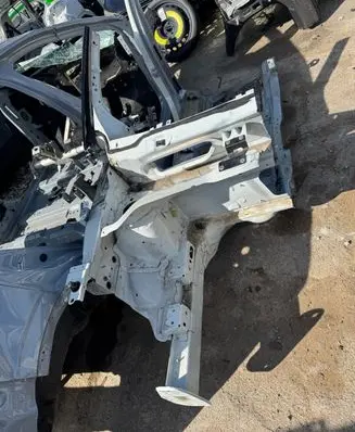 Front quarter panel