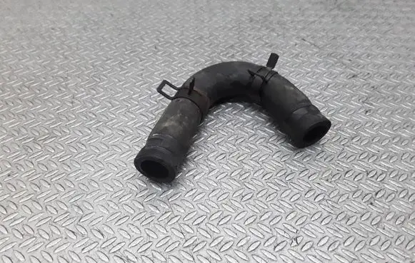 Subaru Outback Engine coolant pipe/hose