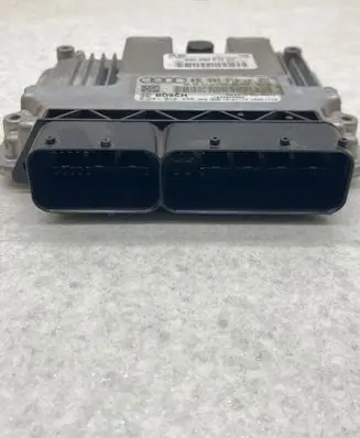 Audi A5 8T 8F Engine control unit/module 03L906018JH 03L906018JL 0281018458