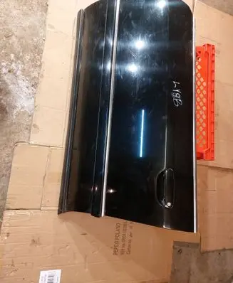 Audi A8 S8 D2 4D Front door