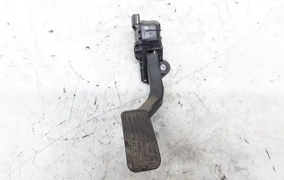 Mazda 6 Accelerator throttle pedal 198800