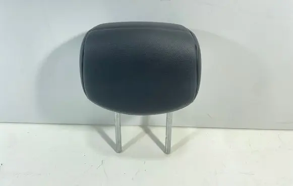 Nissan Leaf II (ZE1) Front driver seat 864606wk5b 864606wk5a 864606wk0c
