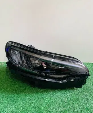 Jeep Cherokee Headlight/headlamp p68275948AF