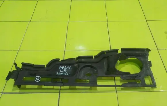 Volvo S60 Intercooler air channel guide 31290775 PP216