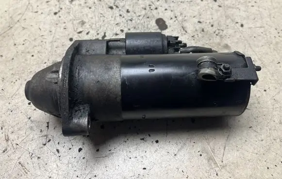 Audi A4 S4 B6 8E 8H Starter motor 068911024F