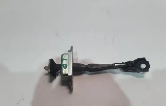 Renault Kadjar Front door check strap stopper PU6339