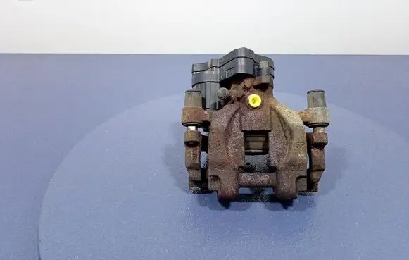 Volkswagen PASSAT CC Rear brake caliper 3Q0615406J