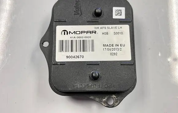 Jeep Grand Cherokee Light module LCM 61A30020920 90042670 170420132