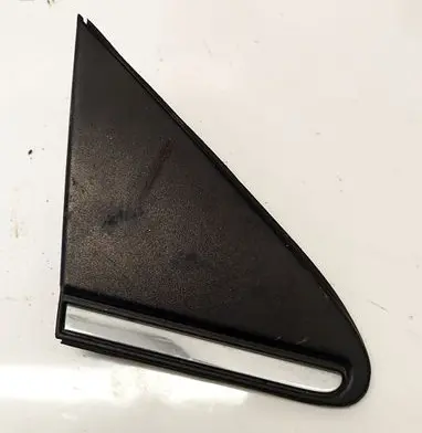 Toyota Avensis T250 Front door glass trim molding 