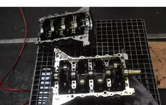 Peugeot 407 Engine block 10JB66