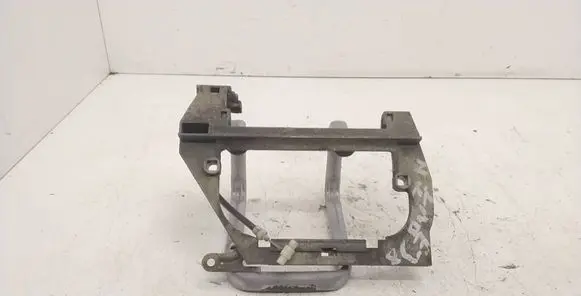BMW 7 E38 Rear door exterior handle/bracket 