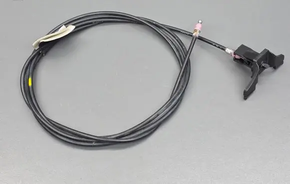 Peugeot 4007 Fuel cap flap release cable 