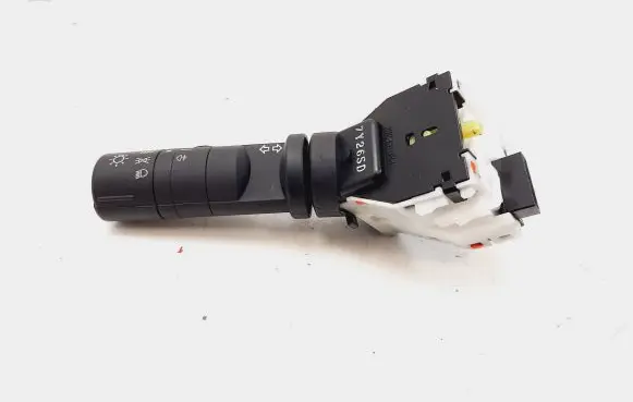 Nissan Qashqai Indicator stalk 7Y27SD 14425