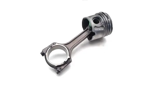 Opel Vivaro Piston with connecting rod M9R786