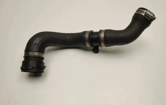 Mercedes-Benz CL C215 Engine coolant pipe/hose A2205015682