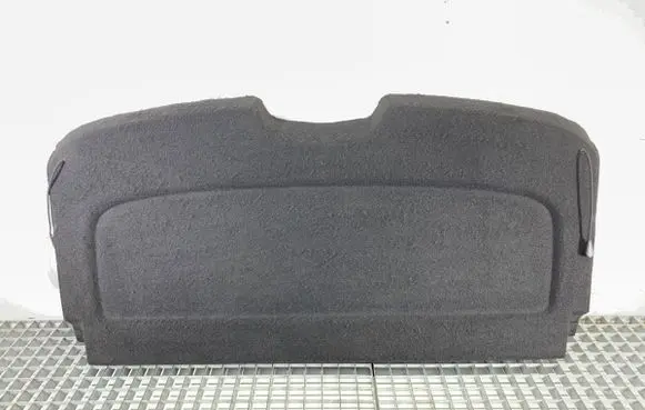 Parcel shelf