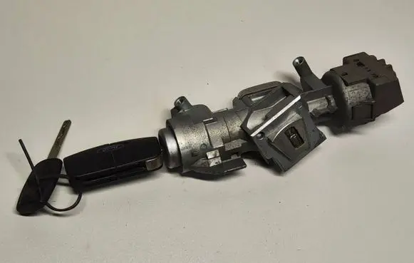 Ford Focus Ignition lock 3M513F880AD