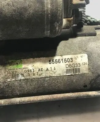 Opel Corsa D Starter motor 55561503