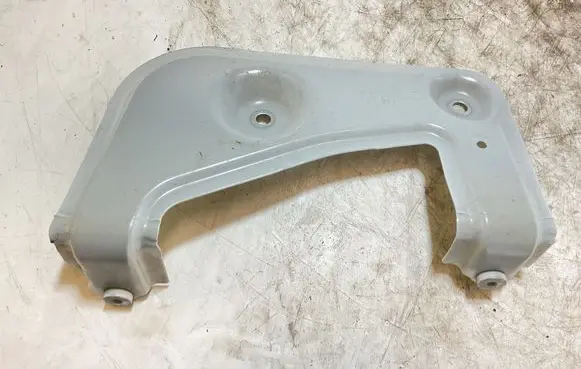BMW X5 G05 Fender mounting bracket 7418219 292BDT1