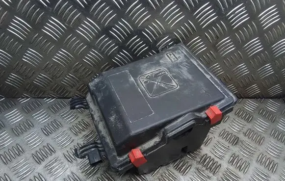 Citroen Jumpy Fuse box set 9808959080 9678633380