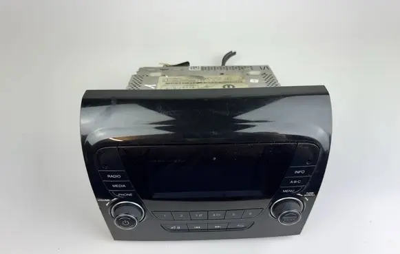 Fiat Ducato Radio/CD/DVD/GPS head unit 07356825980 10R047280