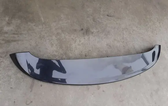 Tailgate/trunk spoiler