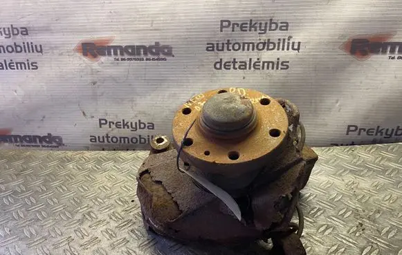 Iveco Daily 35 - 40.10 Front wheel hub