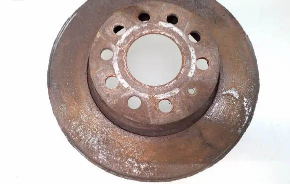 Volkswagen Golf VII Rear brake disc
