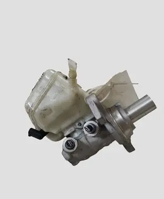 BMW 3 F30 F35 F31 Master brake cylinder 702621
