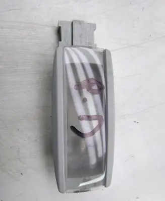 Volkswagen Tiguan Front seat light 1K0947109