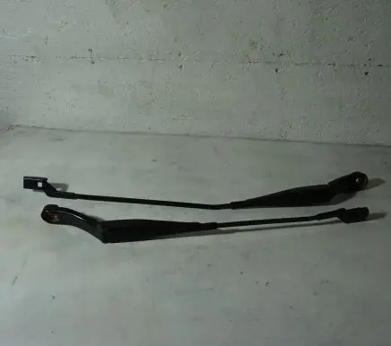 Peugeot 308 Front wiper blade arm 9677256280