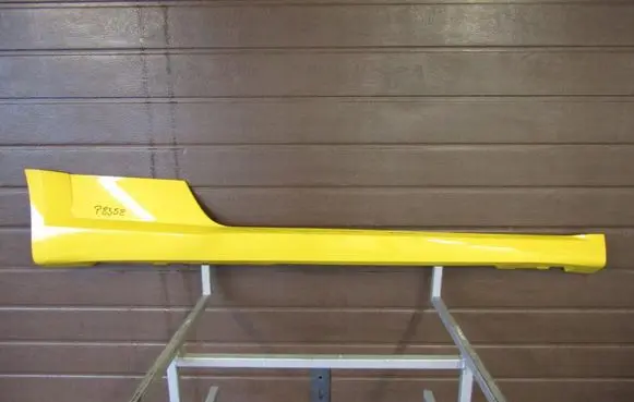 Front sill (body part)