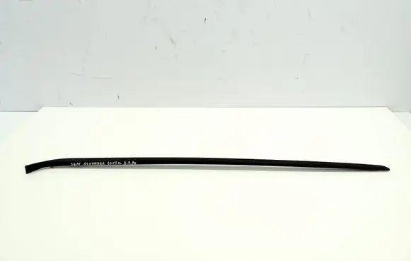 Seat Alhambra (Mk2) Windshield trim 7N0854328BC