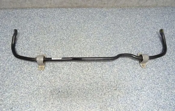 Volkswagen Jetta VI Front anti-roll bar/sway bar 5C0411303