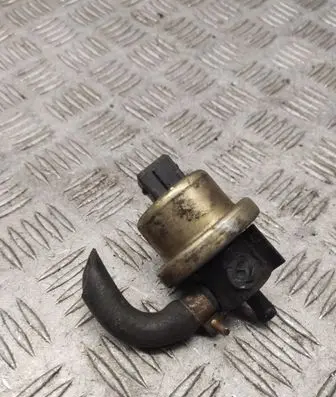 Audi 80 90 S2 B4 Valve vacuum 054906276a