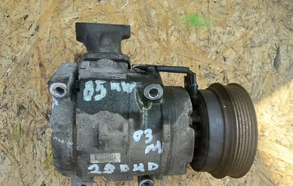 Toyota Avensis Verso Air conditioning (A/C) compressor (pump) 2473000700 4472204222