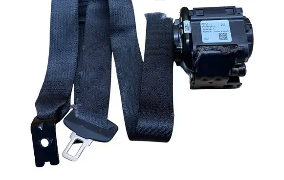 Tesla Model Y Rear seatbelt 1616501E1C 657264400A
