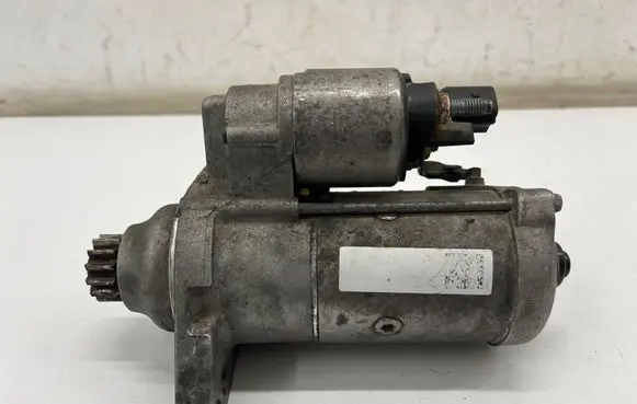 Volkswagen Golf VII Starter motor
