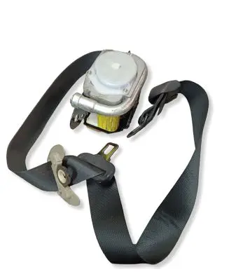 Toyota Avensis T250 Front seatbelt 09043
