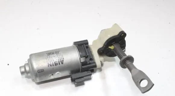 Lexus RX 330 - 350 - 400H Seat adjustment motor 8582033020