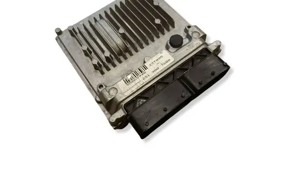 Mercedes-Benz A W176 Engine control unit/module A6519007600 A6519010601 28336104