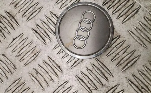 Original wheel cap