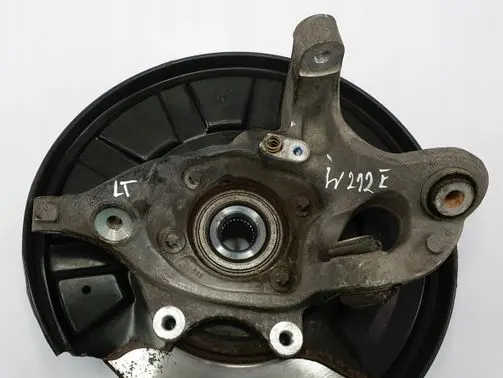 Mercedes-Benz E W212 Rear wheel hub