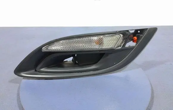 Opel Astra J Front indicator light 13367142