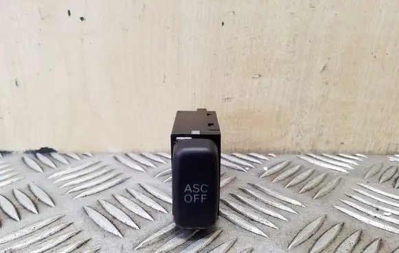 Mitsubishi Pajero ESP (stability program) switch 