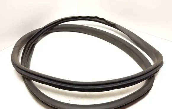 Volvo S60 Front door rubber seal